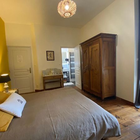 Le Clos St Georges Entraygues-sur-Truyère Esterno foto