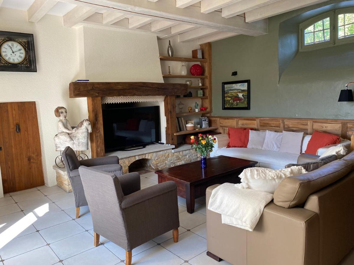 Le Clos St Georges Entraygues-sur-Truyère Esterno foto